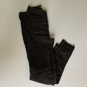 American Eagle moto black high rise  jeggings S.4